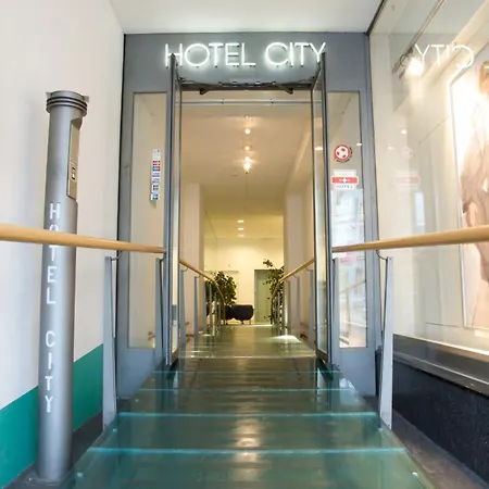 酒店 法斯滨班霍夫城市酒店