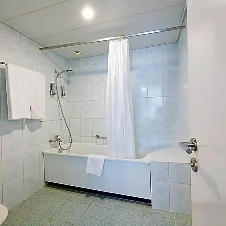 Hotel Am Bahnhof Berna