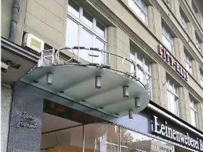 法斯滨班霍夫城市酒店 3*