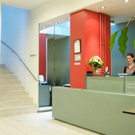 Hotel Am Bahnhof Berna