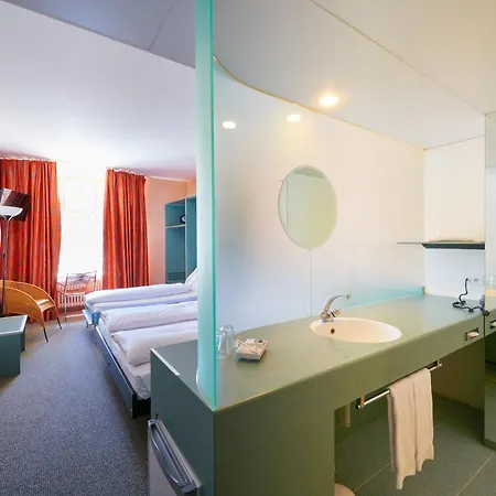 法斯滨班霍夫城市酒店 3* 伯尔尼